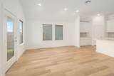 119 Malibu - Photo 7