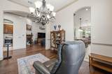 9312 Sydney Marilyn Ln - Photo 16