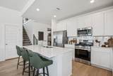 306 Sepulveda St - Photo 8