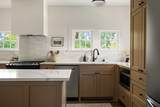1105 Travis Heights Blvd - Photo 12