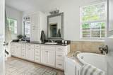 1105 Travis Heights Blvd - Photo 14
