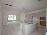 912 Purmela St - Photo 4
