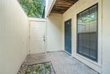 6718 Silvermine Dr - Photo 8