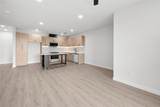 634 Central Pkwy - Photo 5