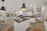 1008 Walsh Hill Trl - Photo 3