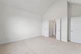1104 Universal Dr - Photo 16