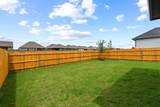 1104 Universal Dr - Photo 32