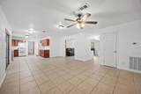 2305 Lathan Ln - Photo 11