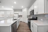 10601 Seguin St - Photo 20