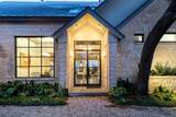 6605 Courtyard Dr - Photo 36