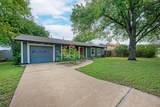 1500 Fairfield Dr - Photo 2