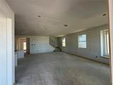 217 Leeland Dr - Photo 6
