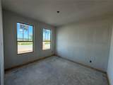 217 Leeland Dr - Photo 8