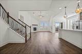 545 Elm Green St - Photo 6