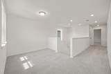 248 Feathers St - Photo 18