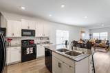 200 Montego St - Photo 3