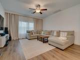 1208 Sweetspire St - Photo 10