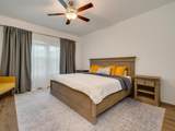 1208 Sweetspire St - Photo 20