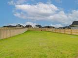 1208 Sweetspire St - Photo 28