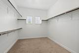 12900 Michelangelo St - Photo 10