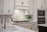 200 Green Knoll Ln - Photo 10