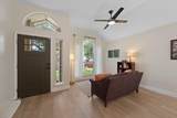 2105 Yaupon Holw - Photo 4