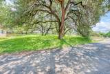 121 Hidden Oaks Dr - Photo 7