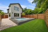 932 53rd St - Photo 2