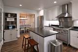 300 Bluebonnet Ln - Photo 11