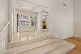 113 Serenada Dr - Photo 4