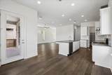 1531 Red Bud Ln - Photo 6