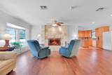 661 South St - Photo 9