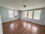 613 Peacock Ln - Photo 10