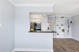 2401 Manor Rd - Photo 6