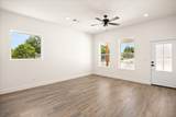 802 Creek St - Photo 6