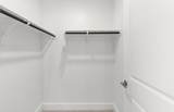 121 Groveland Dr - Photo 12