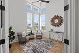 204 Firethorn Cv - Photo 6