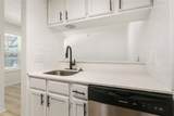 923 41st St - Photo 9