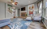 208 Kettleman Ln - Photo 33