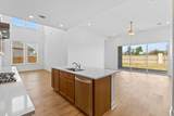227 Kingswood Dr - Photo 4