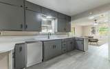 574 Oaklawn Dr - Photo 4