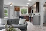 1602 Iris Ln - Photo 8