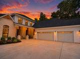 11715 Creek View Ln - Photo 3