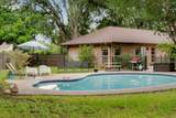 400 Hackberry St - Photo 1