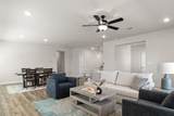 717 Paddock Ln - Photo 10