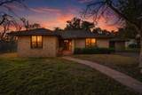 927 Walnut St - Photo 1