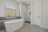1006 Barrie Dr - Photo 17
