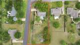 201 Towhee Dr - Photo 4