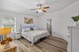 102 Esparza Ct - Photo 14