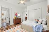 301 Stassney Ln - Photo 6
